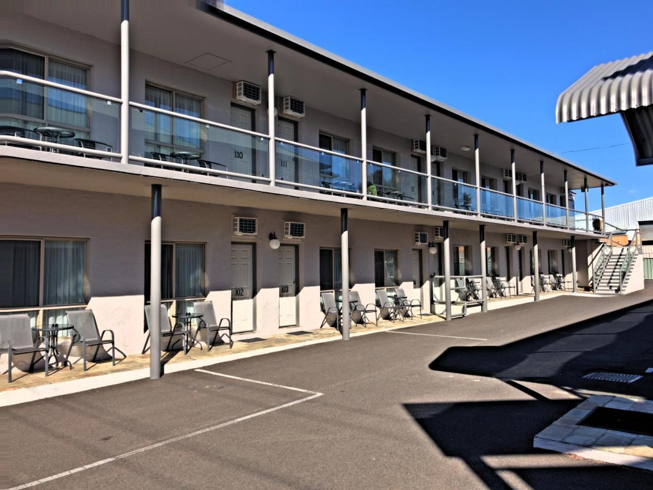 New England Motor Inn Armidale Exterior photo